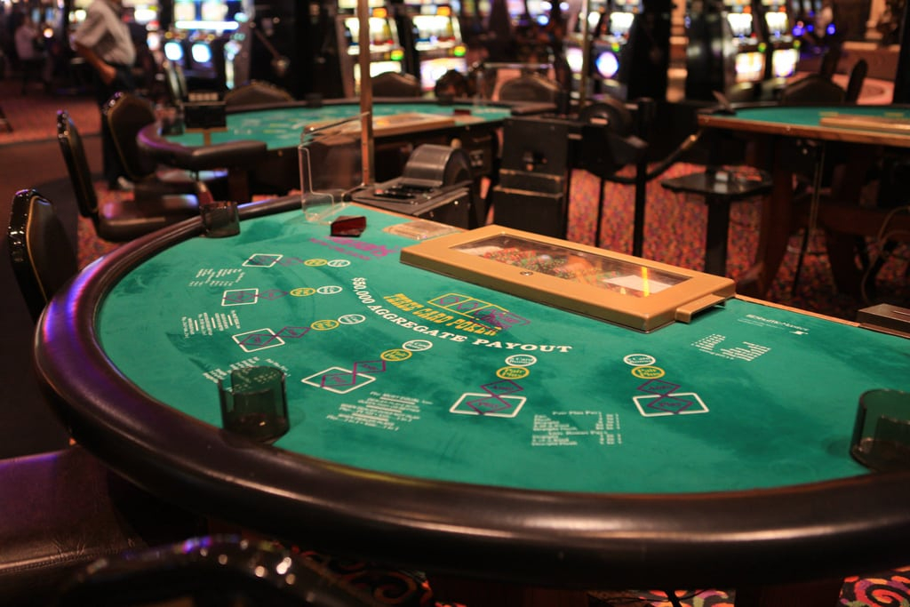 Casual Black Jack Card Counting Online and on Real Tables